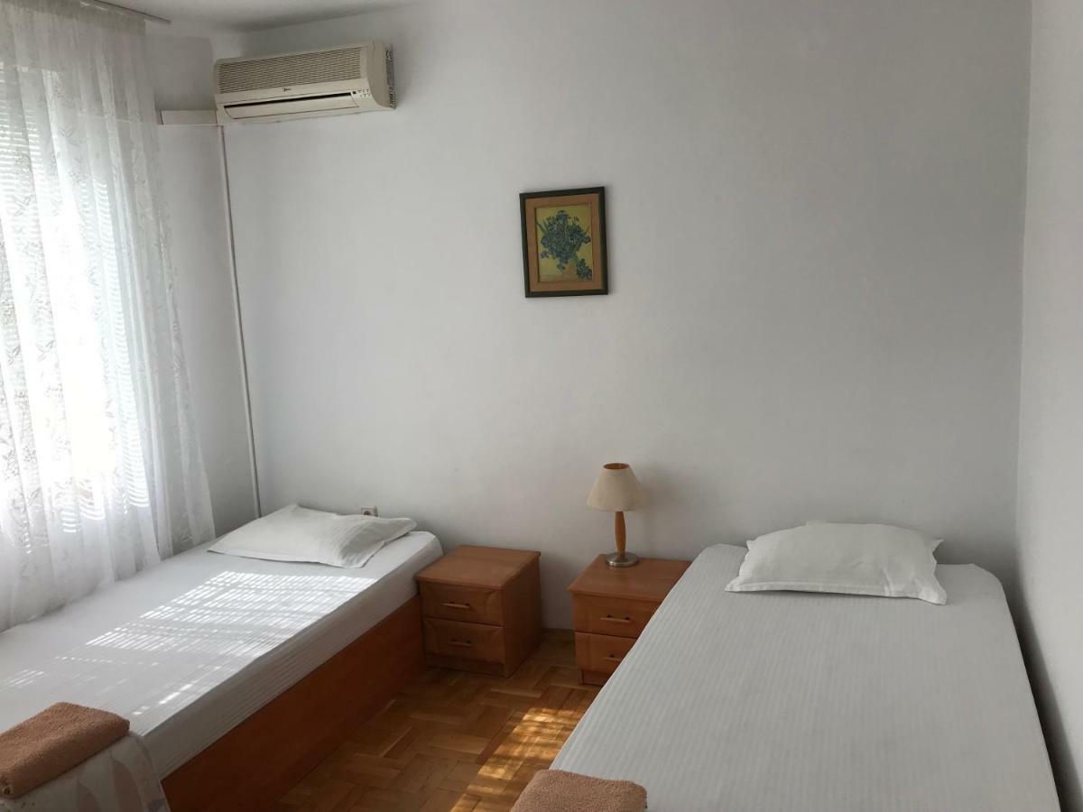 Milena'S House Hotel Burgas Exterior foto