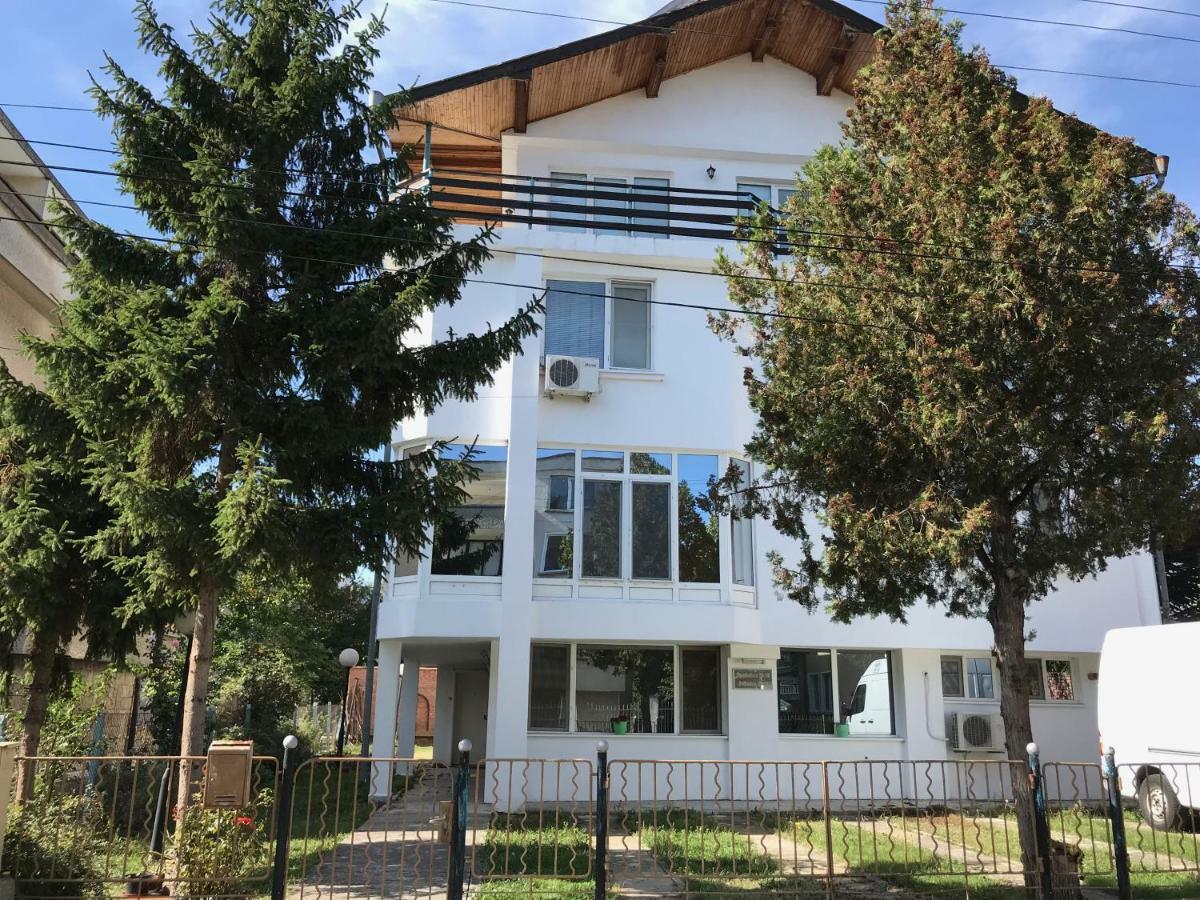 Milena'S House Hotel Burgas Exterior foto